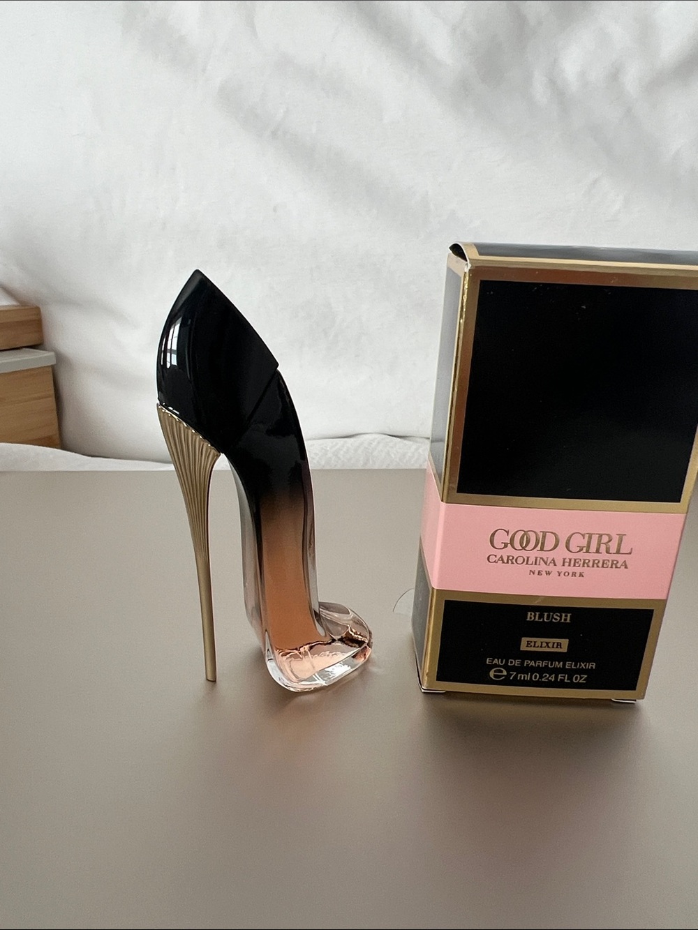 Carolina Herrera Good Girl Blush Ombre Stiletto Heel Perfume Bottle Accent NWT